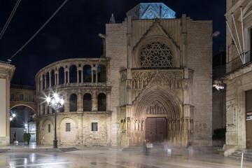 valencia cathedral through the door of the apostles, night image, spain