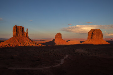 Fototapeta na wymiar Monument Valley Utah desert landscape