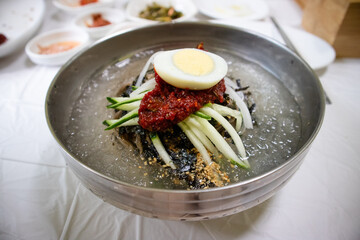 막국수