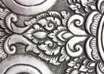 The art and pattern of carving silverware.