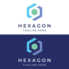 Obraz premium Creative simple geometric cube or hexagon box logo design. Logo for technology, media and shipping services.