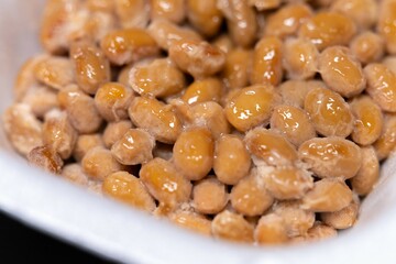【料理】パックの中の納豆　日本食