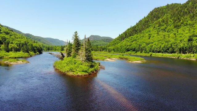 river flowing through Jacques Cartier National Park in Quebec