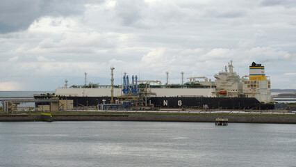 LNG carrier in the European port © I am from Mykolayiv