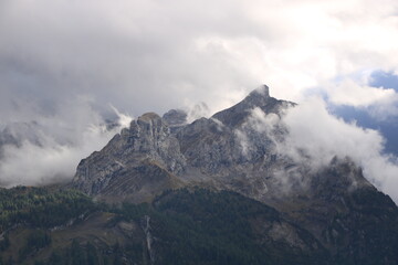 Mountains Mittaghore and Schluchhore.