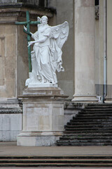 Fototapeta na wymiar baroque church (karlskirche) in vienna (austria) 