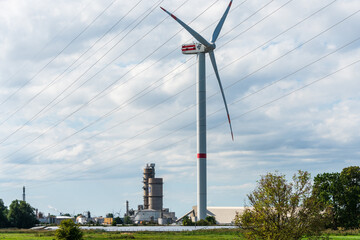 Die Firma Yara betreibt in der Nähe von Brunsbüttel ein Chemiewerk  für AdBlue davor eine MEGA...