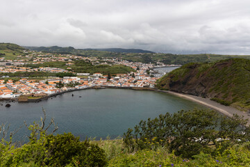 Azoren - Insel Faial: Aussicht vom Monte de Guia auf die Stadt Horta
