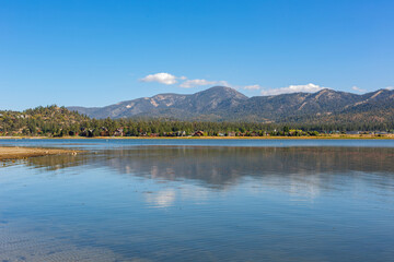 Sunny view of the landscape in Big bear lake