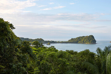 Fototapeta premium Elevated view of tropical beach and the jungle in Manuel Antonio, Costa Rica