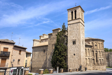 Church of Santiago del Arrabal (Spanish: Parroquia de Santiago el Mayor), Toledo, Spain - obrazy, fototapety, plakaty