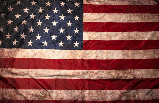 Vintage grunge effected USA flag making a clean wallpaper
