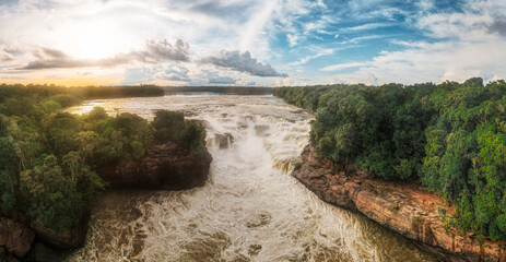Raudal del Jirijirimo, torrent of colombia