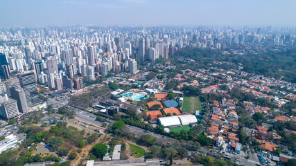 Obraz premium Aerial view of the city of São Paulo, Brazil. In the neighborhood of Vila Clementino, Jabaquara, south side. Aerial drone photo. Avenida 23 de Maio in the background