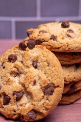 chocolate chip cookie