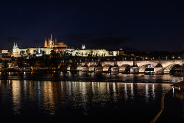 Fototapeta na wymiar Prague - Czech Republic - The Charles bridge and the Prague Castle by night