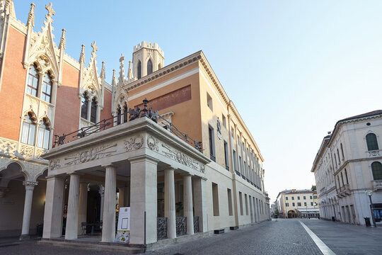 Pedrocchi caf&eacute; in Padova