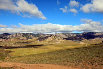 몽골의 유명한 관광 명소인 열트산의 아름다운 풍경이다