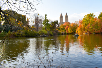 Fototapeta na wymiar Autumn in NYC