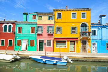 Fototapeta na wymiar Colorful houses in Burano Island. Venice, Italy