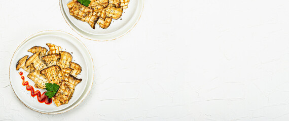Obraz na płótnie Canvas Fried slices Pleurotus eryngii mushrooms with sauce, spices and herbs. Healthy vegan food concept