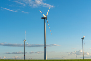 Windkraft, Windenergie, Klimakrise, Erneuerbare Energie