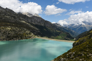 Fototapeta na wymiar Göscheneralpsee lake in the swiss alps