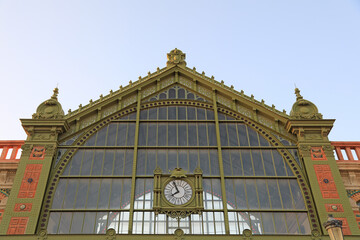 almería estación de ferrocarril cristalera vidriera reloj 4M0A1778-as22p - obrazy, fototapety, plakaty