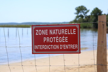 Panneau zone naturelle protégée