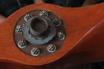 Wooden propeller assembly, close-up