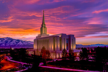 A Stunning Sunrise behind the Oquirrh Mountain Temple - obrazy, fototapety, plakaty