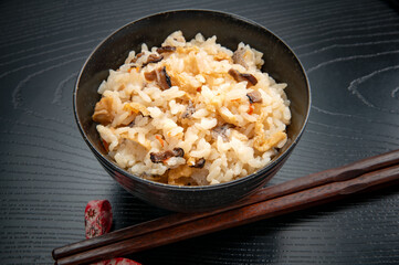 日本の家庭料理、手作り五目ご飯