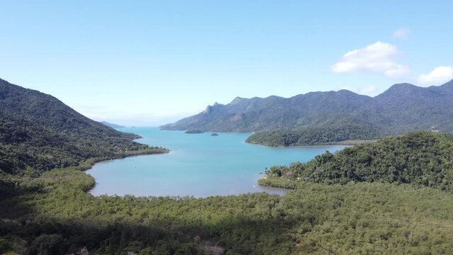 Aerial view Saco do Mamangu&aacute; - Paraty/Brazil