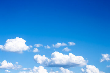 Fototapeta na wymiar Clouds bluesky summer images natural on vast space background