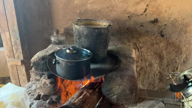 proceso para la fabricacion del destilado de agave, raicilla, bebida de alcohol tipica de san gregorio, jalisco mexico