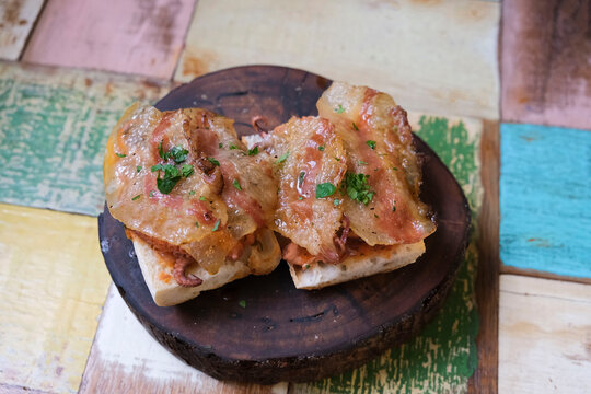 Popular restaurants in Malaysia. Italian Food, Very flavorful, rich and good taste