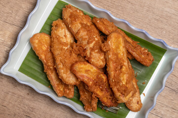 Deep-fried Sliced Banana Crispy Thai Dessert