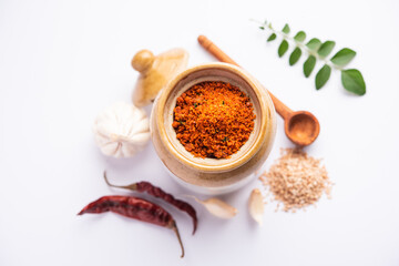 Sesame garlic chilli dry chutney powder,  Til Lahsun chutney, Indian side dish or relish