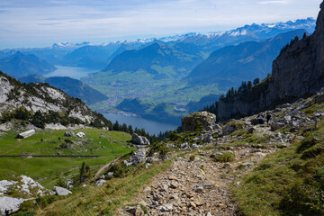  Mount Pilatus and the valley station in Alpnachstad  and Lucern lie in the heart of Switzerland and are very well connected. They are conveniently reached by car, train or boat trip.