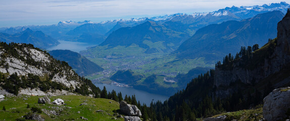 Naklejka na ściany i meble Mount Pilatus and the valley station in Alpnachstad and Lucern lie in the heart of Switzerland and are very well connected. They are conveniently reached by car, train or boat trip.