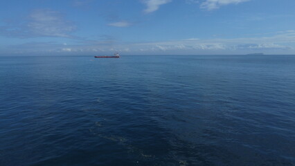 Fototapeta premium ship in the sea