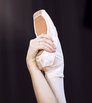 Dancer Hand And Foot On Ballet Shoe And Hand, Show Posture And Balance At Dance Class. Zoom Of Woman Dancing In Studio, Practice Or Training During Professional Performance Or Recital In A Theater