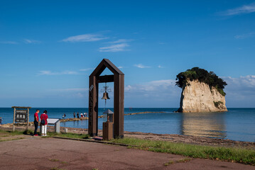 見附島
