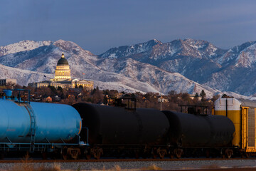 Naklejka premium Salt Lake City , Utah skyline panorama at dawn