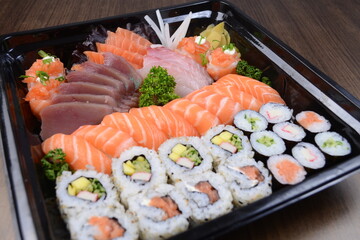 Combinado Japonês Sushi Sashimi