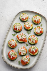 Cucumber bites with smoked salmon and cream cheese