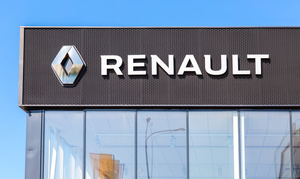 Emblem Renault on the office of official dealer