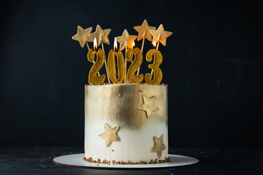 New Year Cakes Online Lucknow & Kanpur | Order New Year Special Cake Online