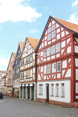 Straße und Fachwerk in Treysa