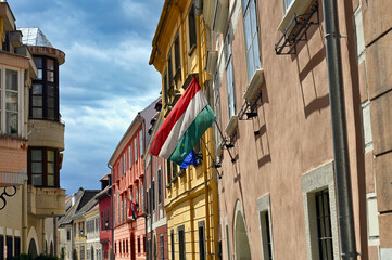 Fototapeta premium an old building with a Hungarian flag in Sopron Hungary
